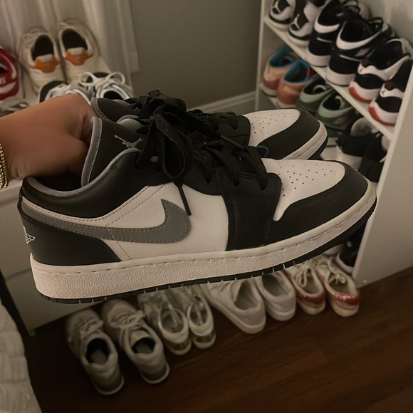 Jordan 1 Low- black medium grey - Picture 2 of 2